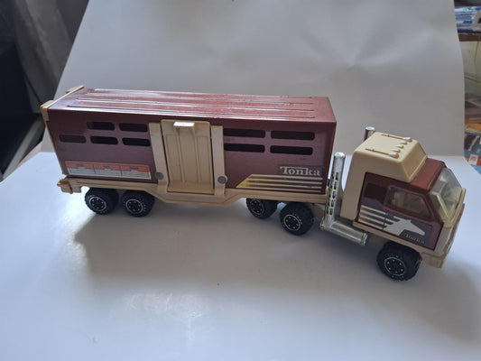 Vintage 1980 Tonka Cattle/Horse Truck + Semi Truck - made in Mexico